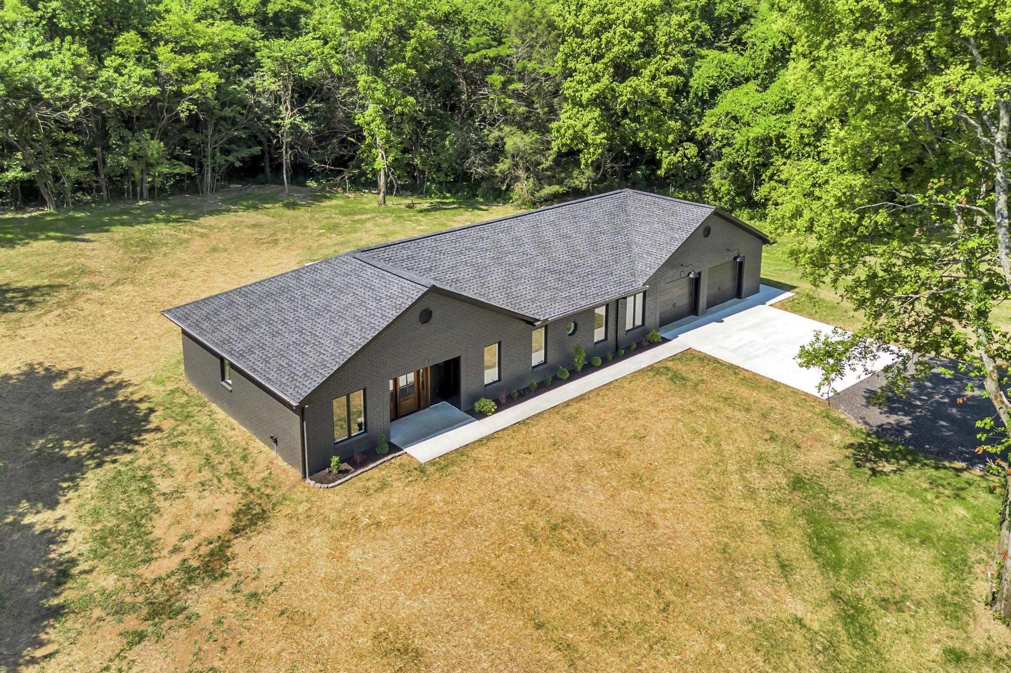 Photo for MLS 3528881 in 3557 Mooresville Hwy Culleoka, TN - 38451