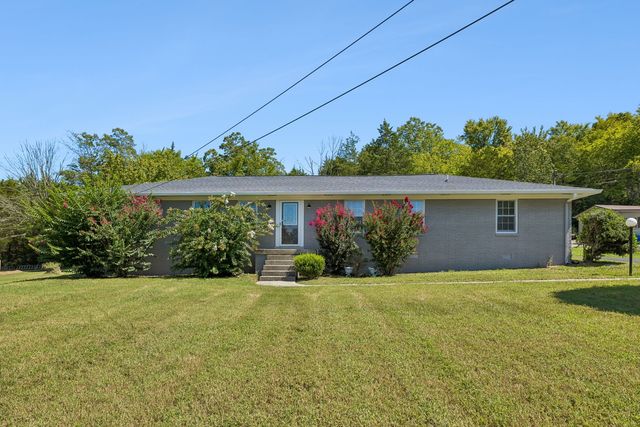 212 Dixon Springs Hwy, Carthage