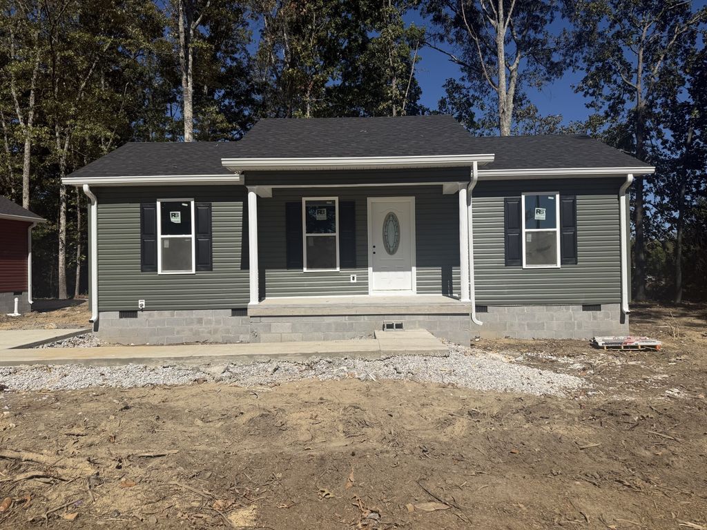 529 Highland Ln, Tullahoma