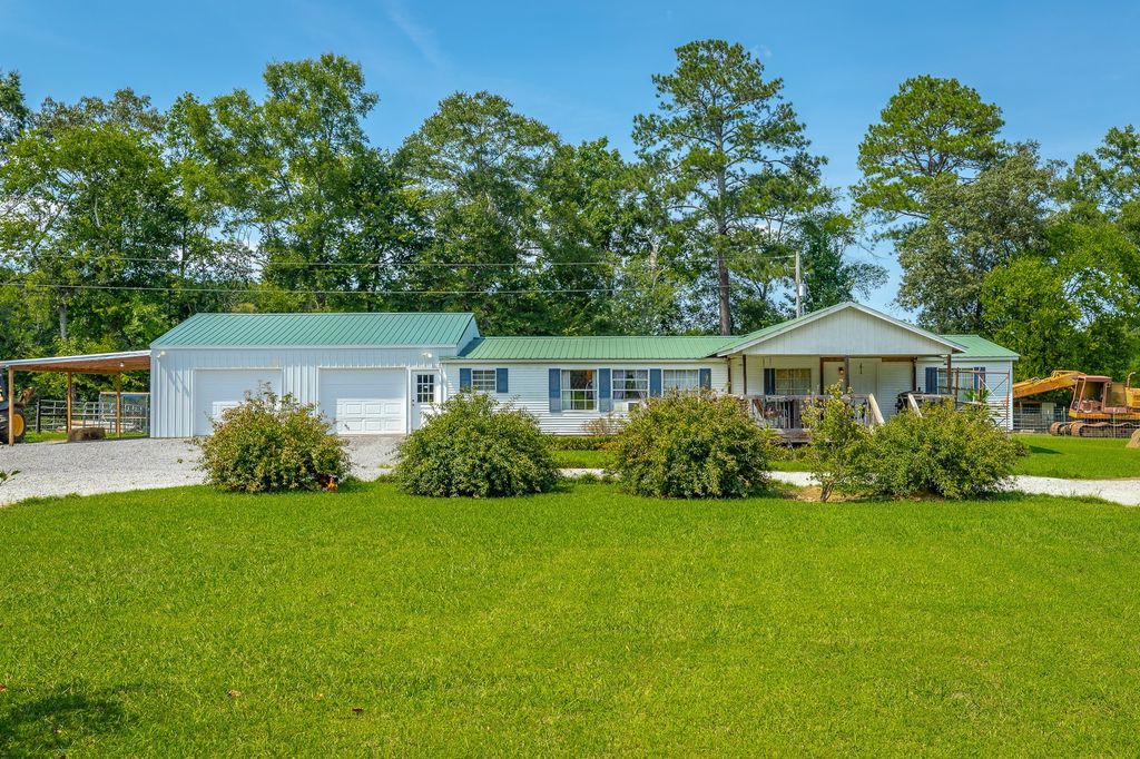 5605 Main Street, Gaylesville