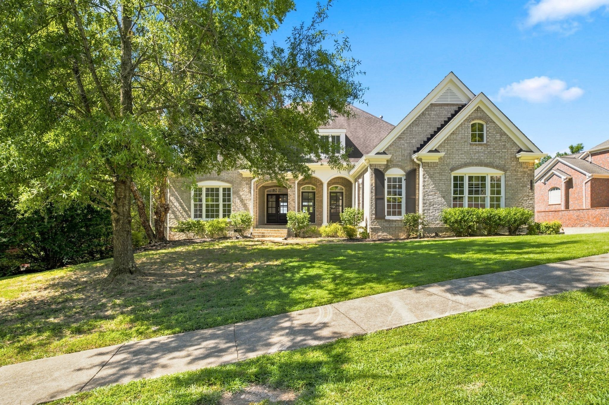 Photo of Listing #3529059