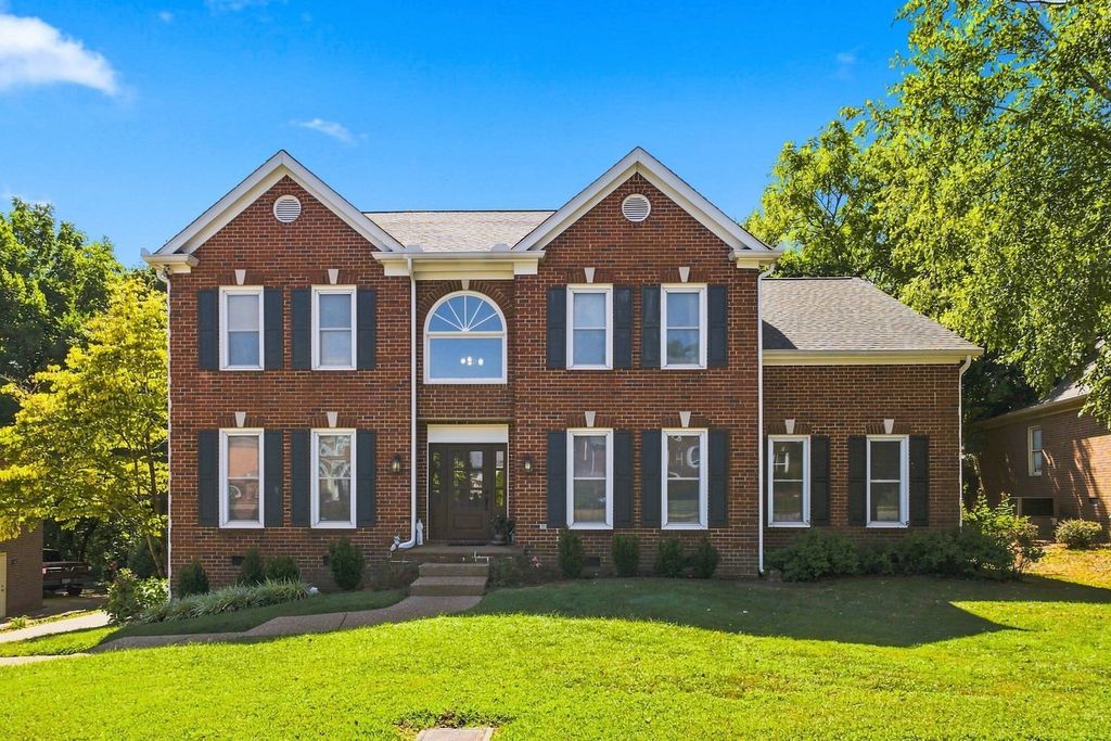4816 Manassas Dr, Brentwood