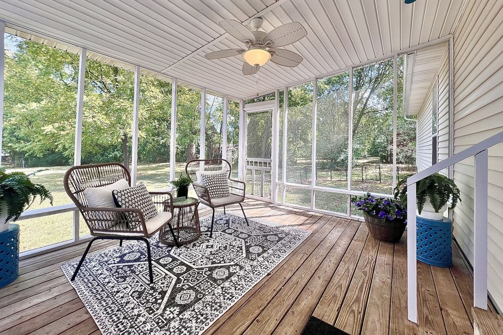 206 Central Ave, Chapel Hill