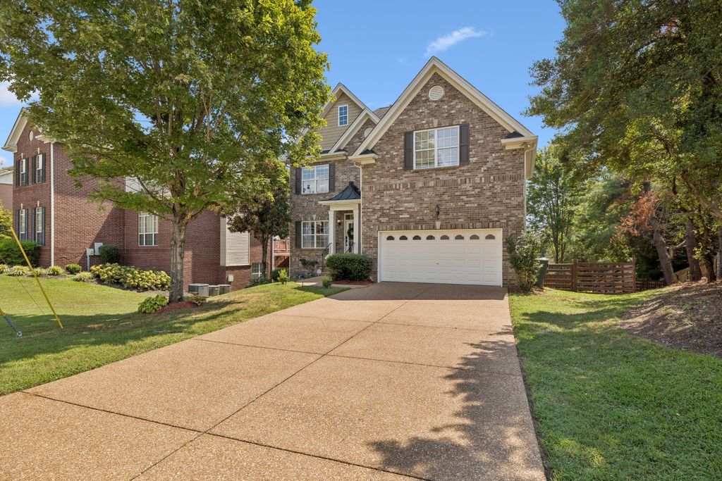 1200 Wexford Downs Ln, Nashville