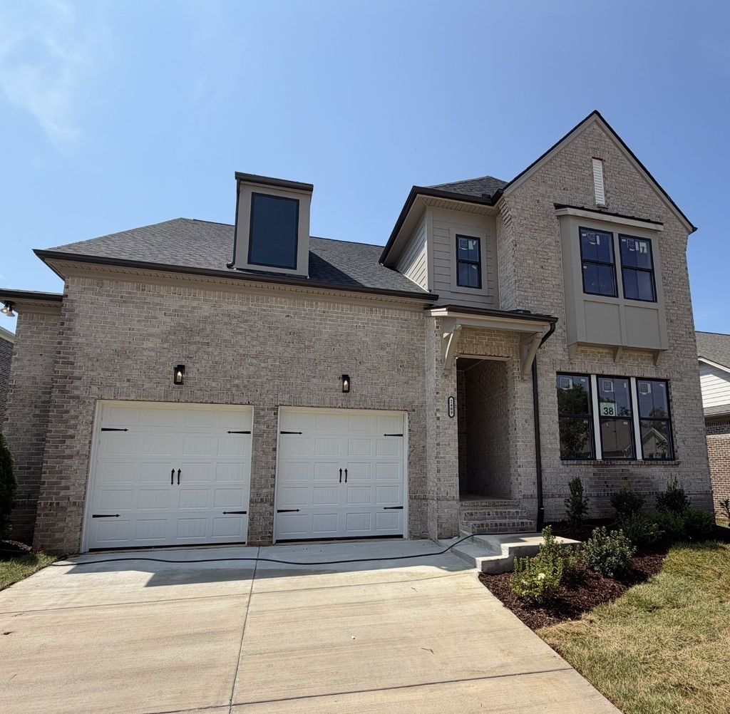 2409 Nolan Dr, Franklin