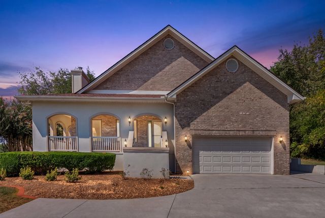 153 Oonoga Way, Loudon