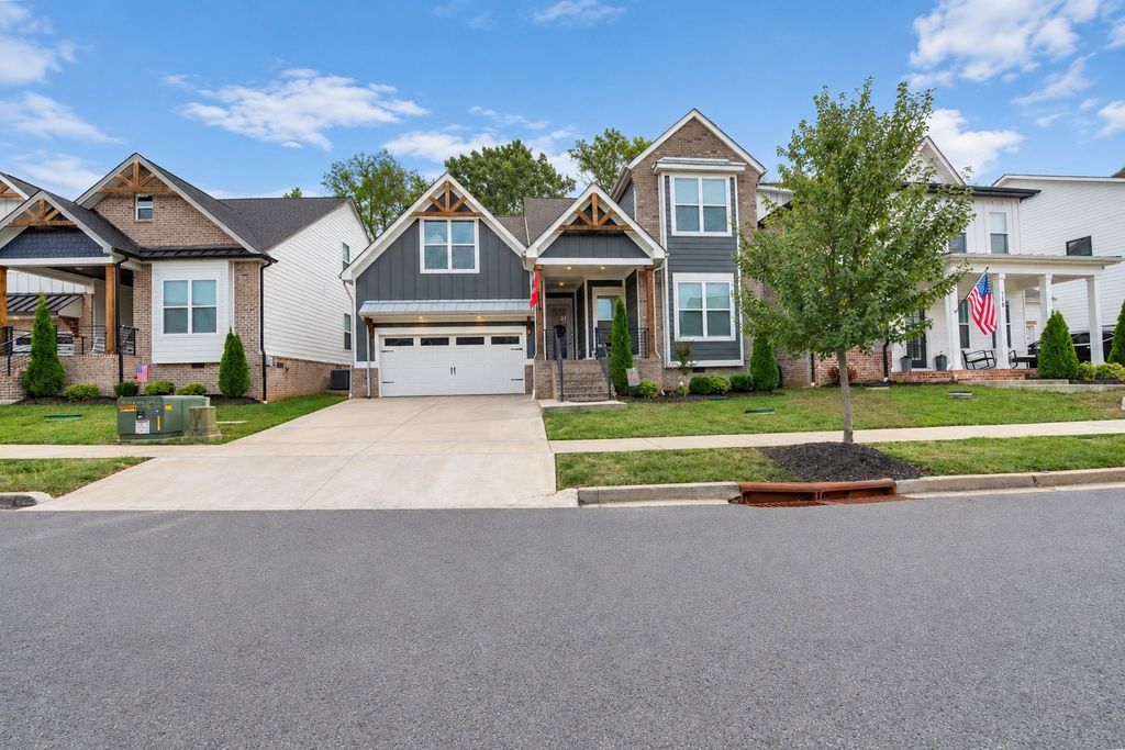 258 Daniel St, Pleasant View