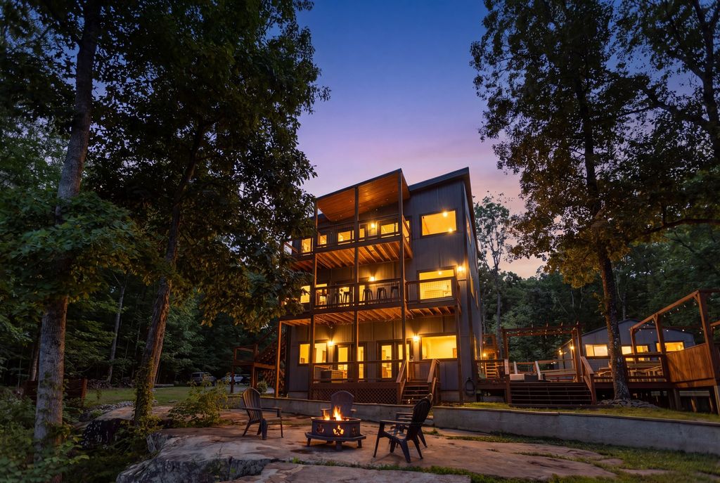 3107 Jackson Point Rd, Sewanee