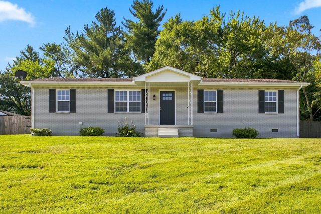 105 Gilliam Ln, Dickson