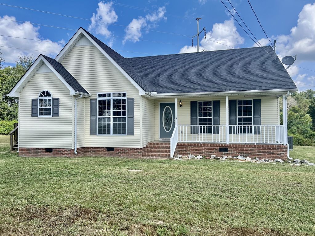33 Long Meadow Dr, Fayetteville