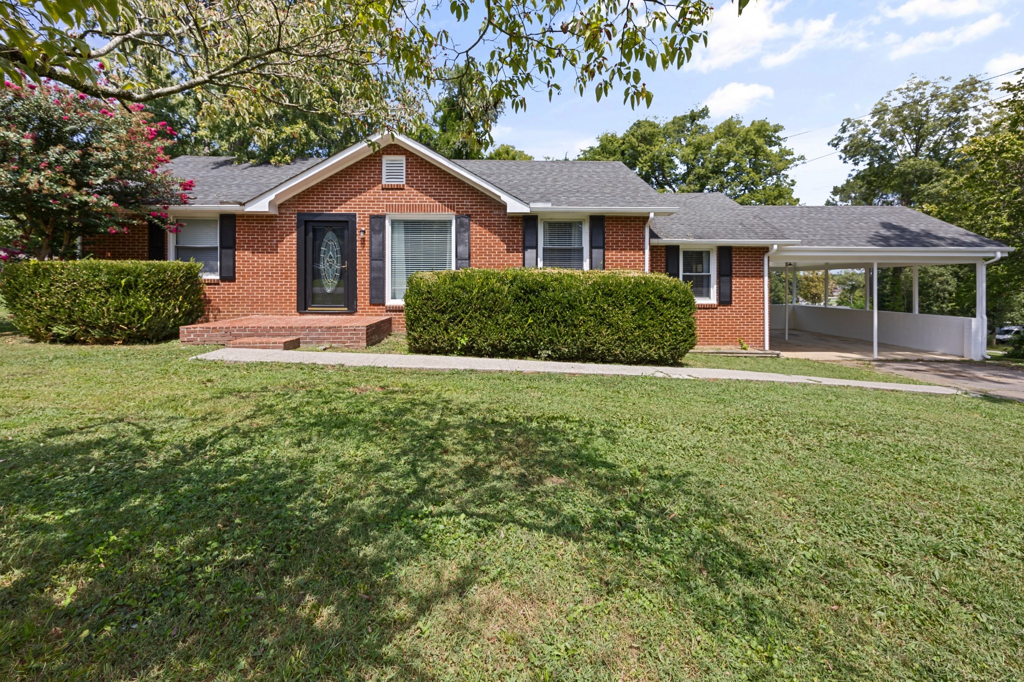 Photo of Listing #3529508