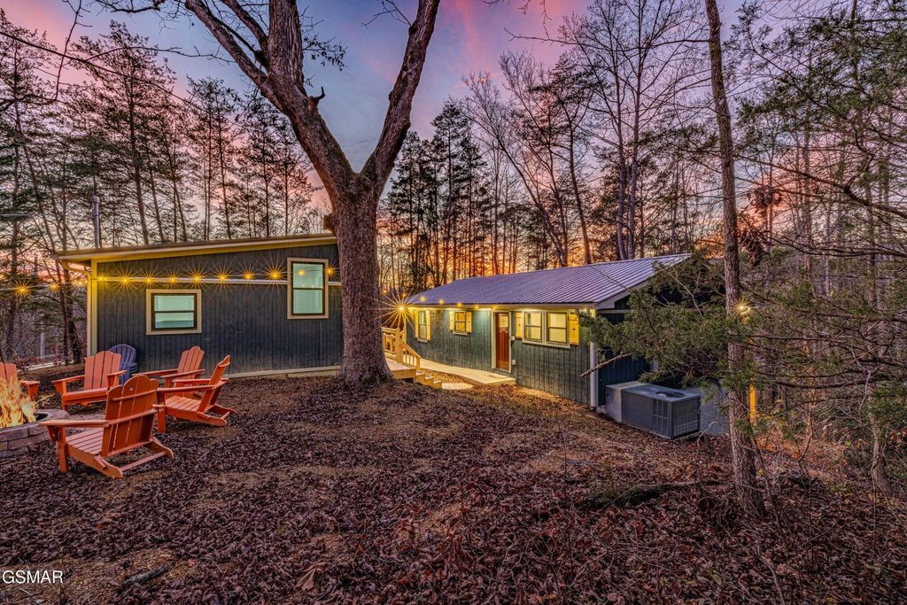 2759 Easy Street, Sevierville