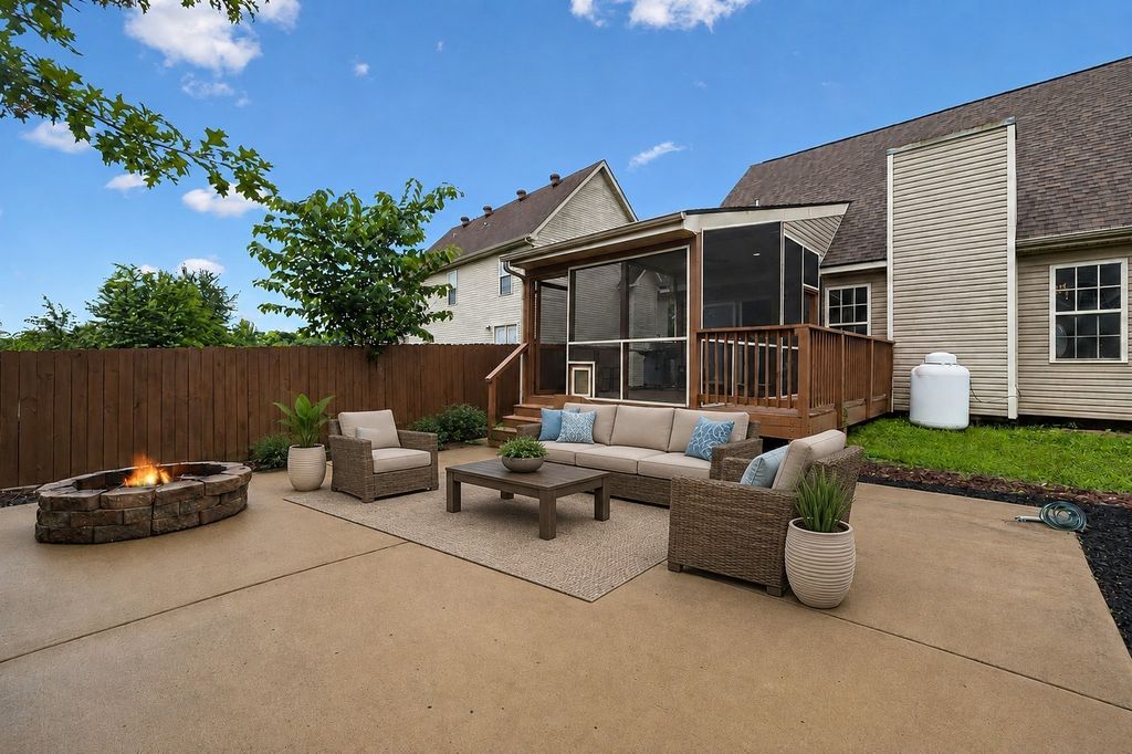 3454 Southwood Dr, Clarksville