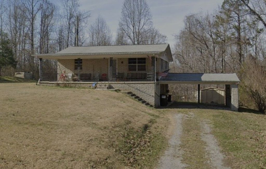 265 Country Ln, Lenoir City