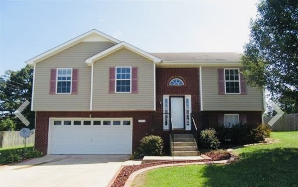 3397 Dresden Way, Clarksville