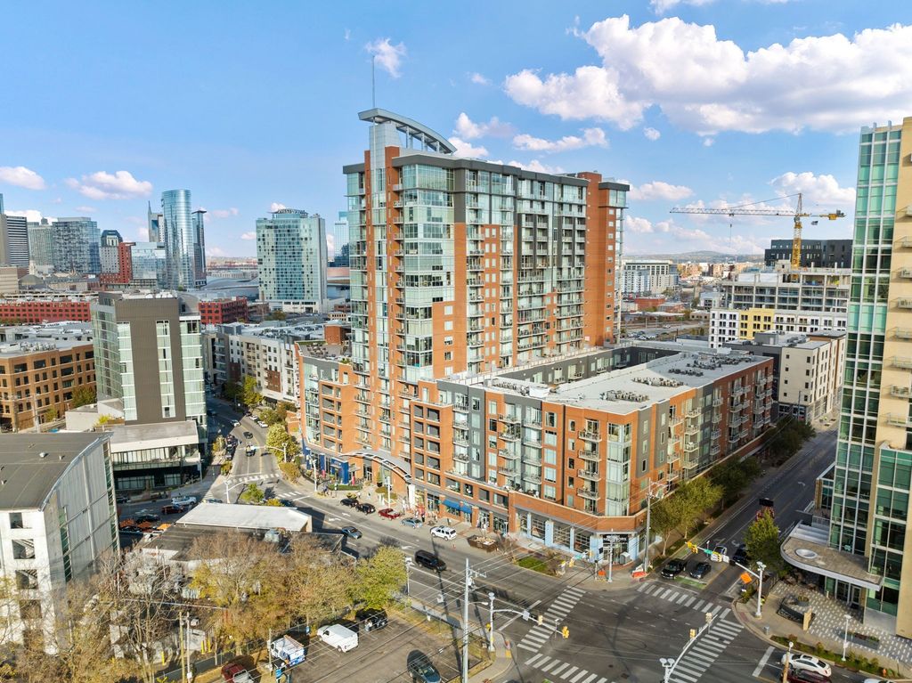 600 12th Ave S 635, Nashville