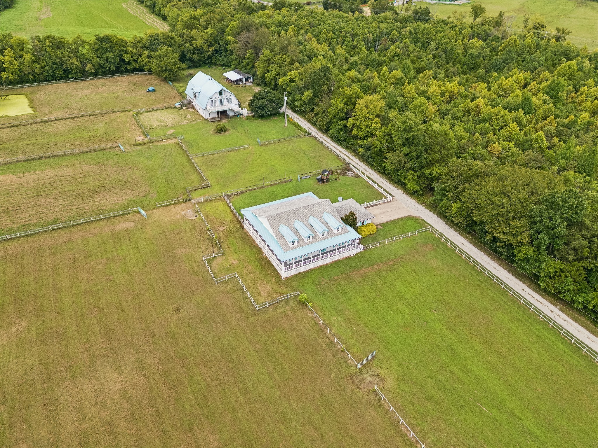 Photo of Listing #3529799
