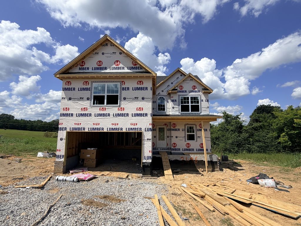 3694 Old Highway 48, Clarksville
