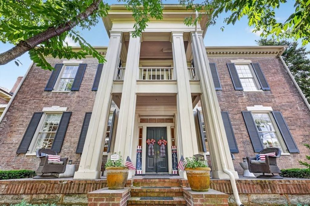 137 3rd Avenue N, Franklin