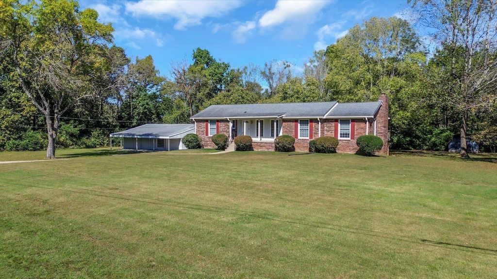 401 Ellington Drive, Franklin