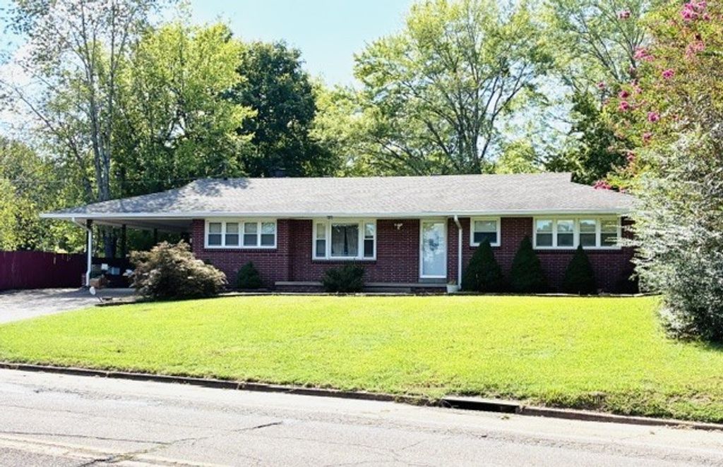 141 N Forrest Ave N, Camden