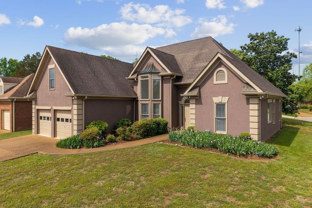 5034 Camelot Dr, Columbia