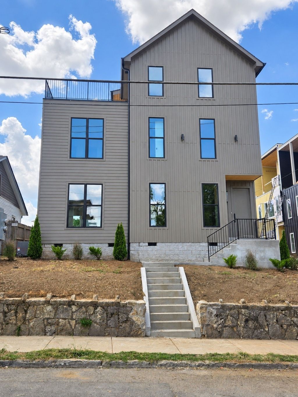 108a N 9th St, Nashville