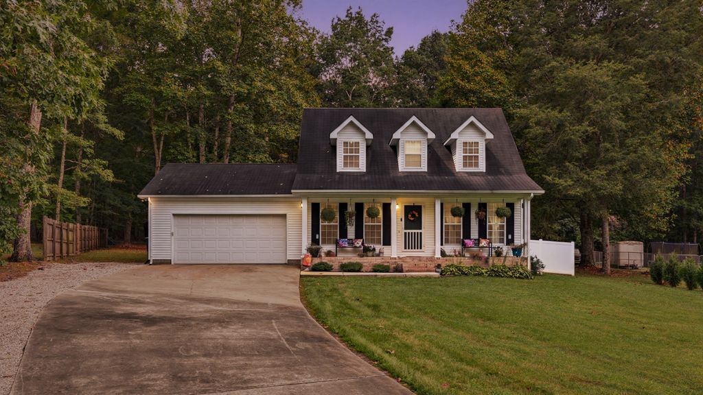 586 Jean Dr, Tullahoma
