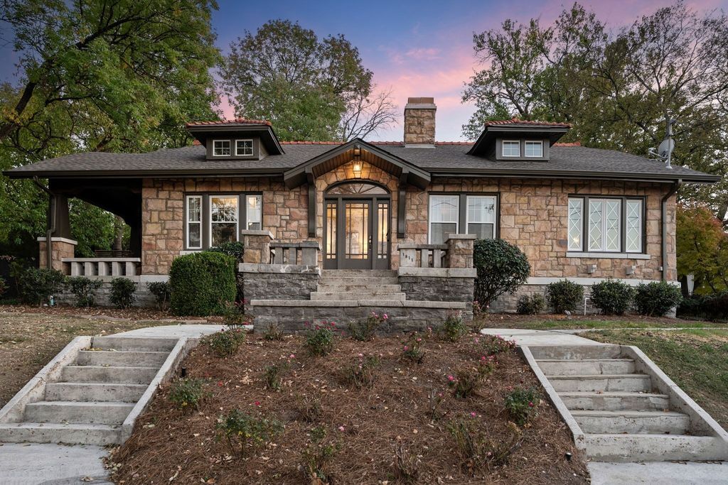1811 Blair Blvd, Nashville