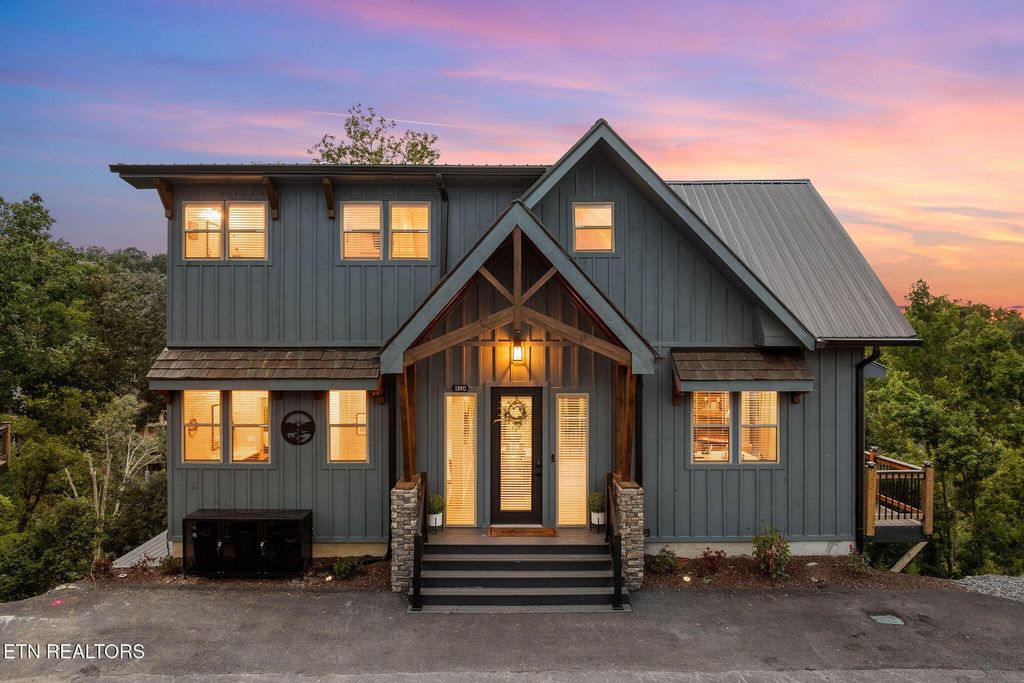 1390 Lake Haven Way, Sevierville