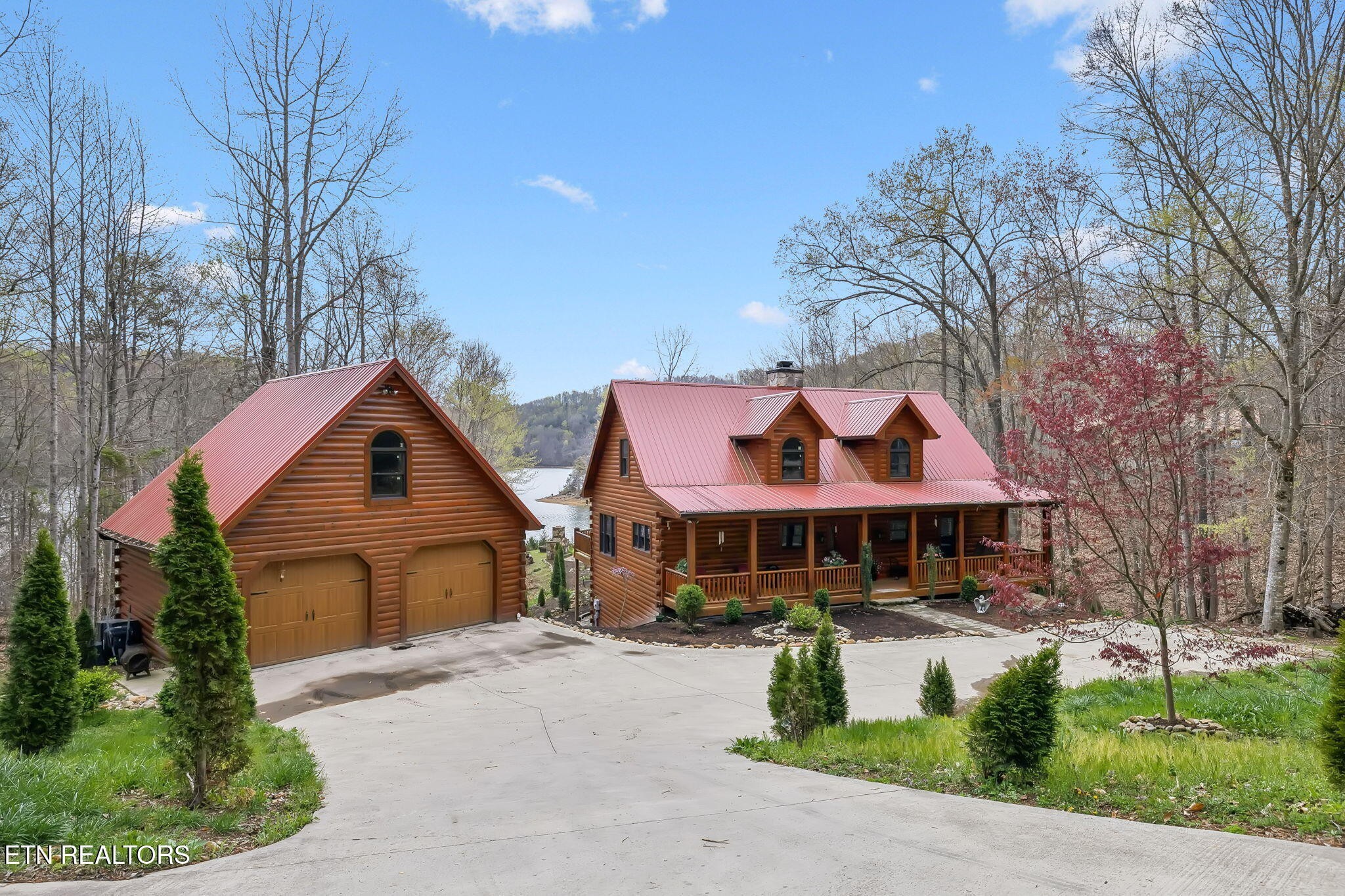 Photo of Listing #3530378
