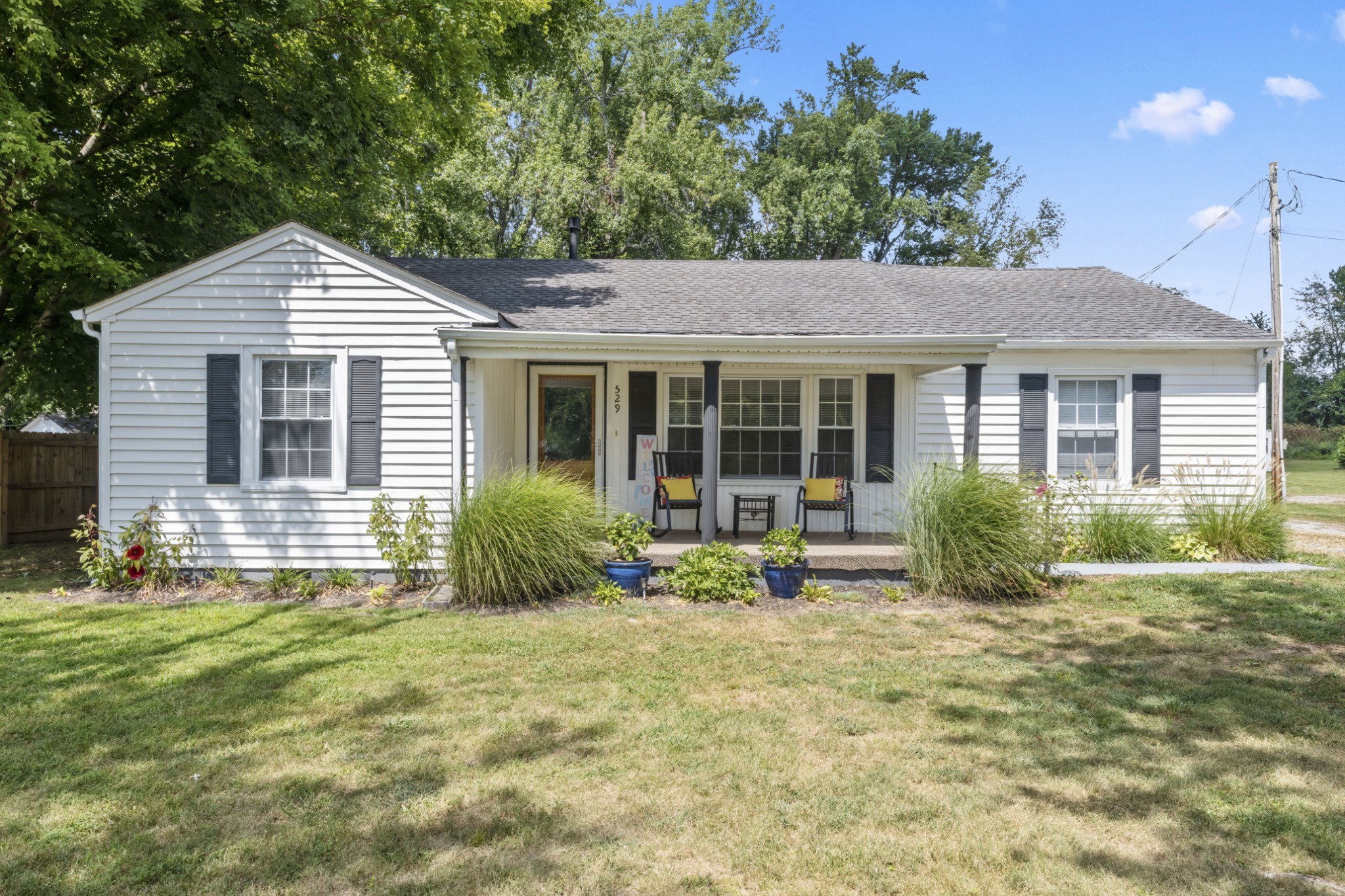 Photo of Listing #3530395