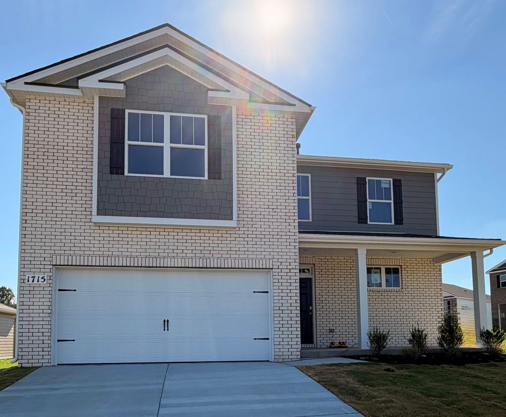 1715 Teal Lane, Lebanon