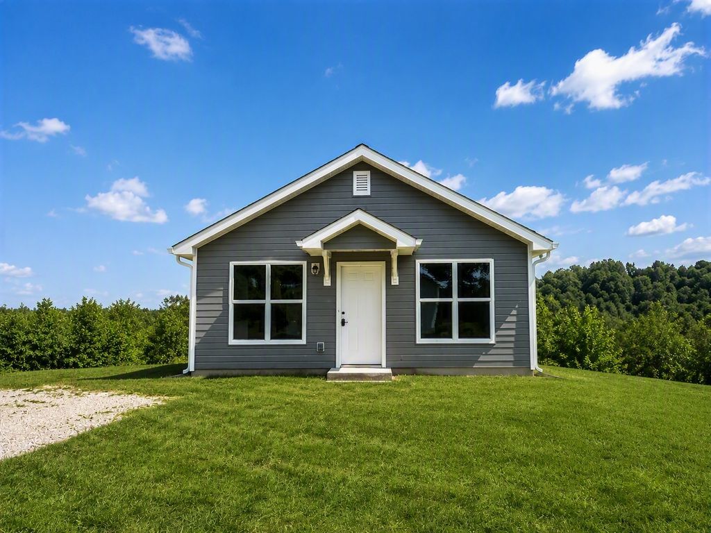 114 Hill Place Court, Dickson