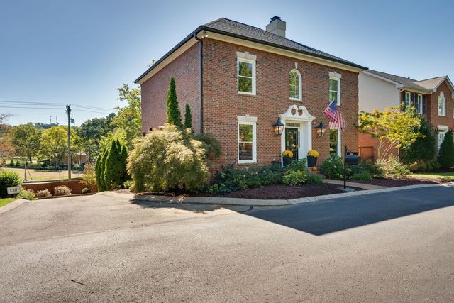 65 Ravenwood Hills Cir, Nashville