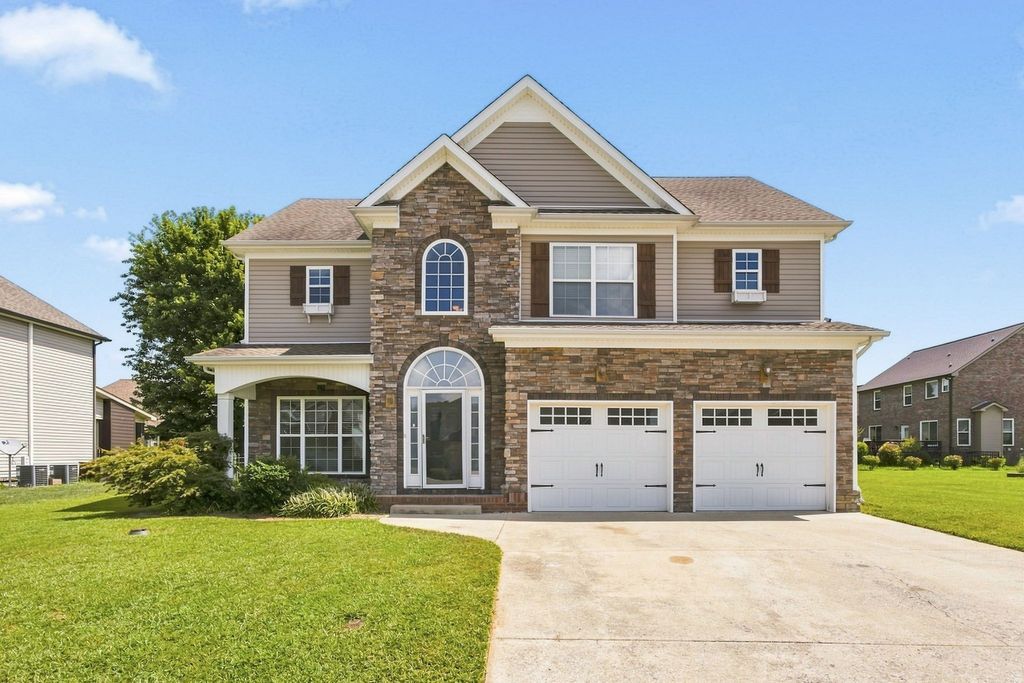 1093 Willow Cir, Clarksville