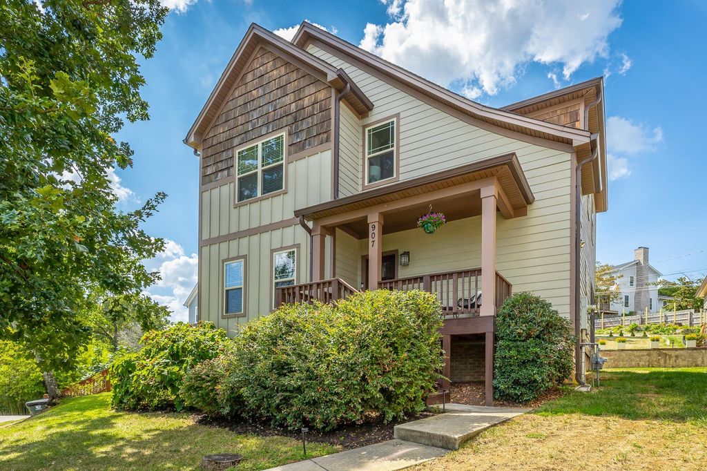 907 Overman Street, Chattanooga