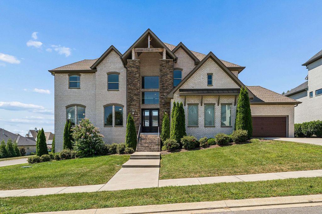 6401 High Top Ct, Franklin