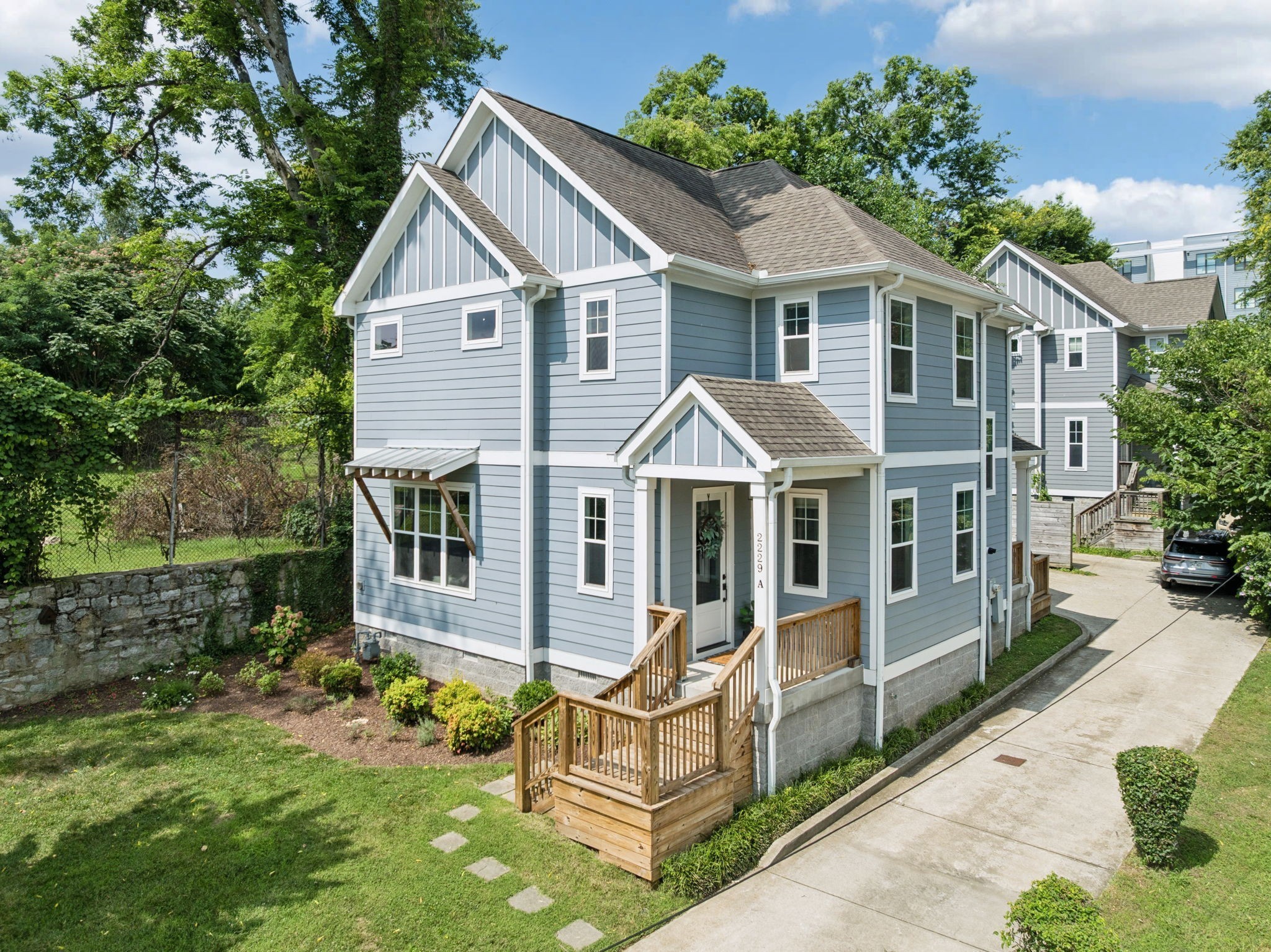 Photo for MLS 3530854 in 2229a 11th Ave South S Nashville, TN - 37204