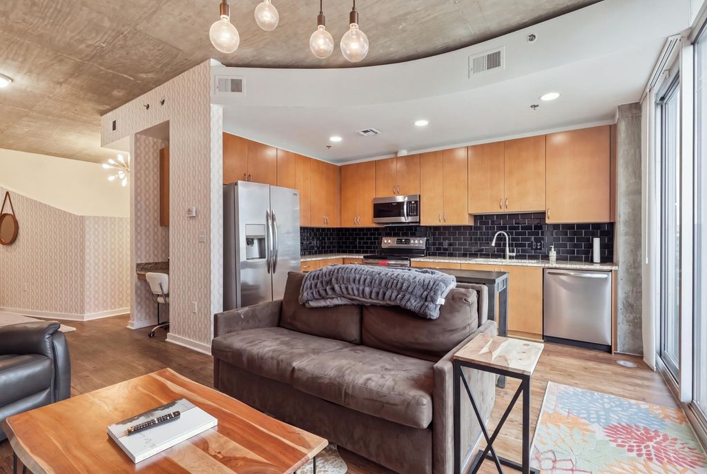 301 Demonbreun St 811, Nashville