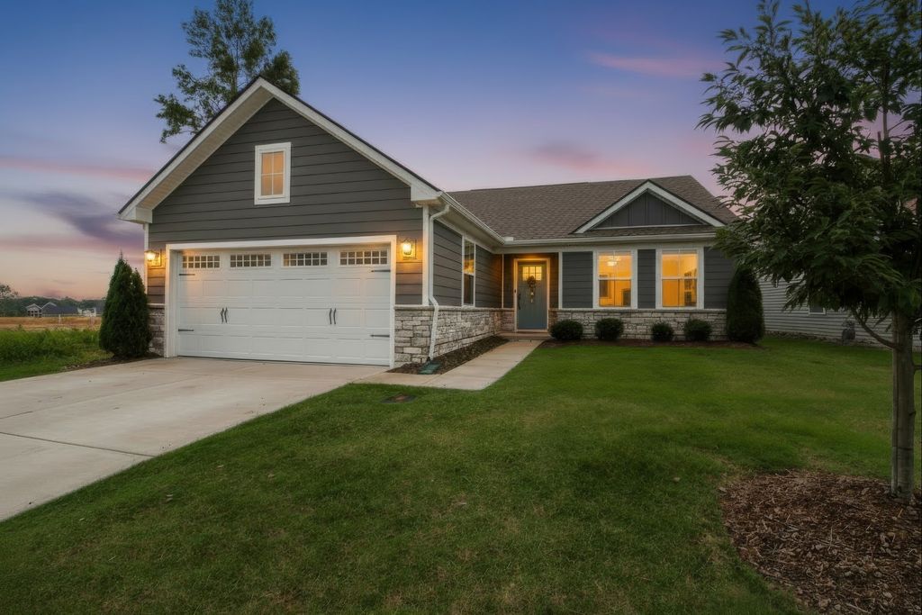 430 Saddleview Dr, White House