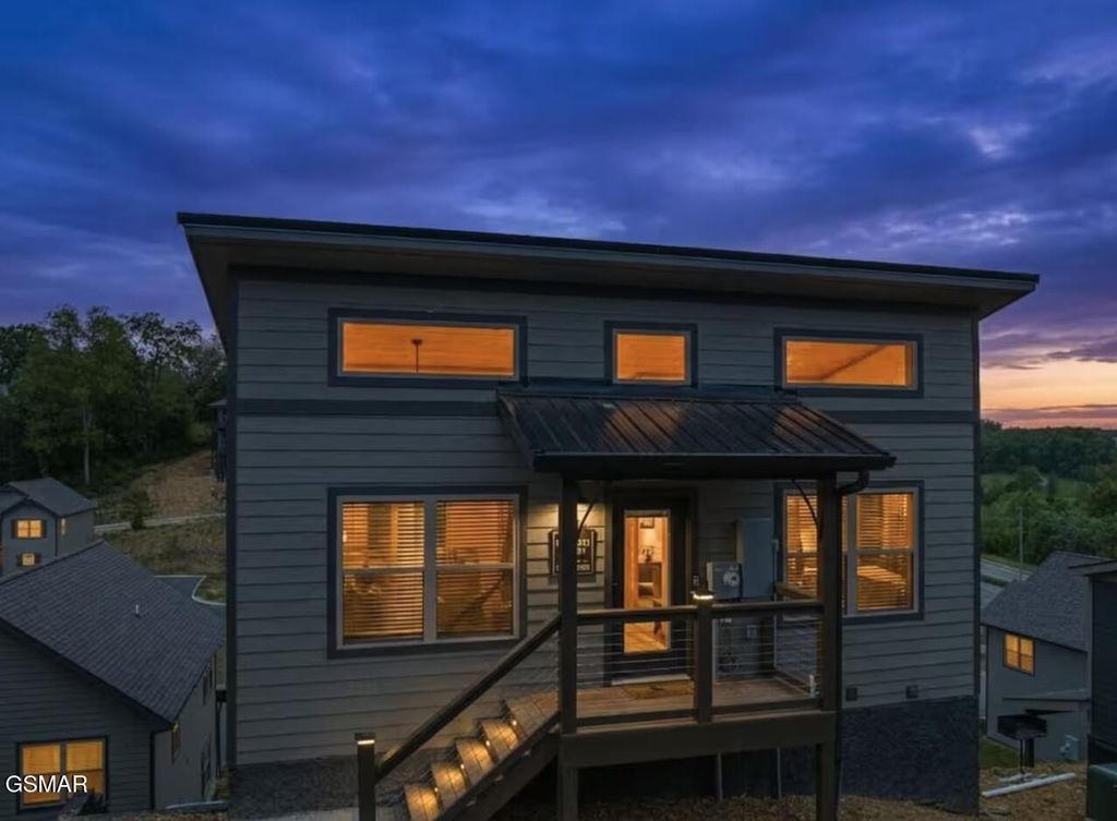 1654 Veterans Blvd 32, Sevierville