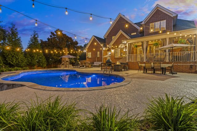 285 Page Dr, Mount Juliet