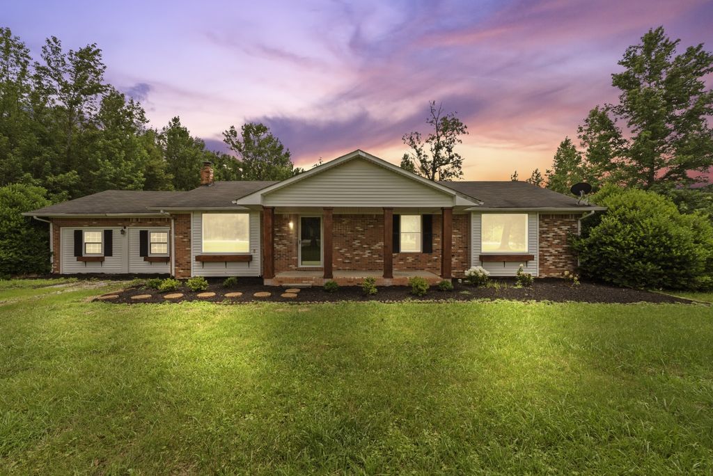4982 Highway 43 N, Mount Pleasant