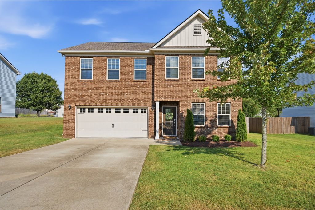 3039 Commonwealth Dr, Spring Hill