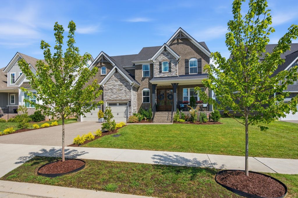 5448 Ayana Dr, Arrington