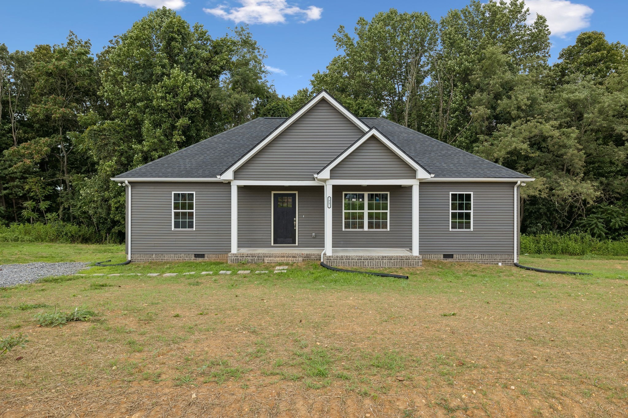 Photo for MLS 3531105 in 71 Iris Way Lafayette, TN - 37083