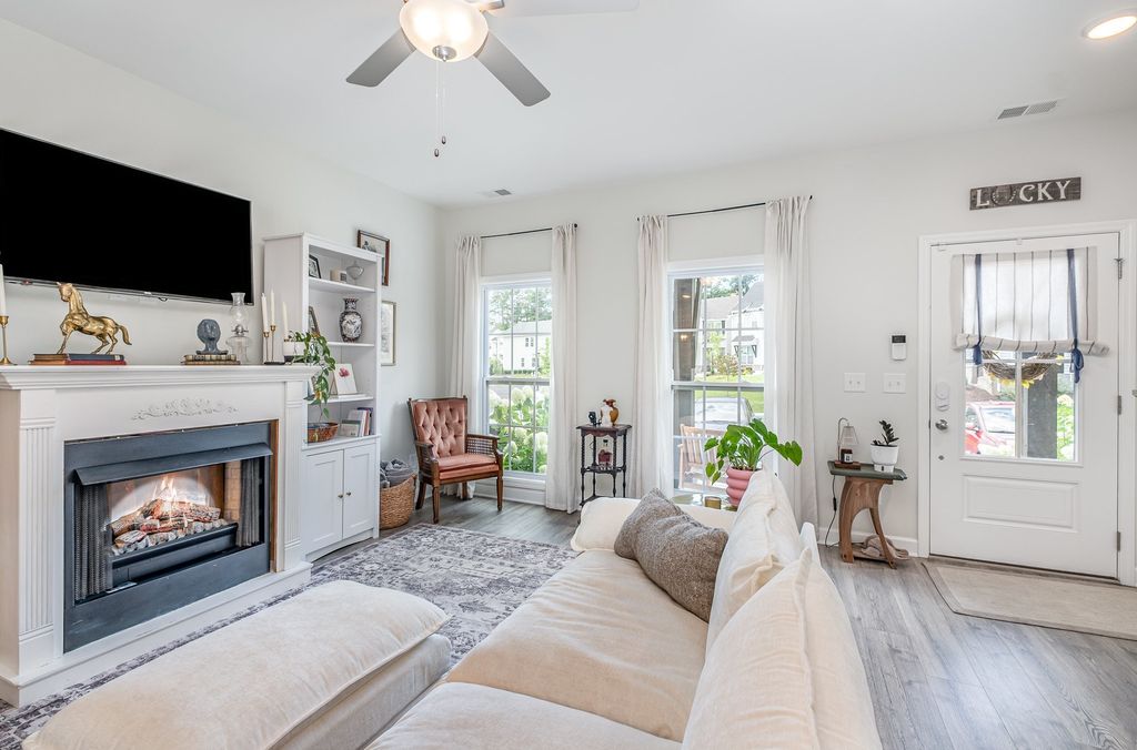 1748 Fenway Loop, Antioch