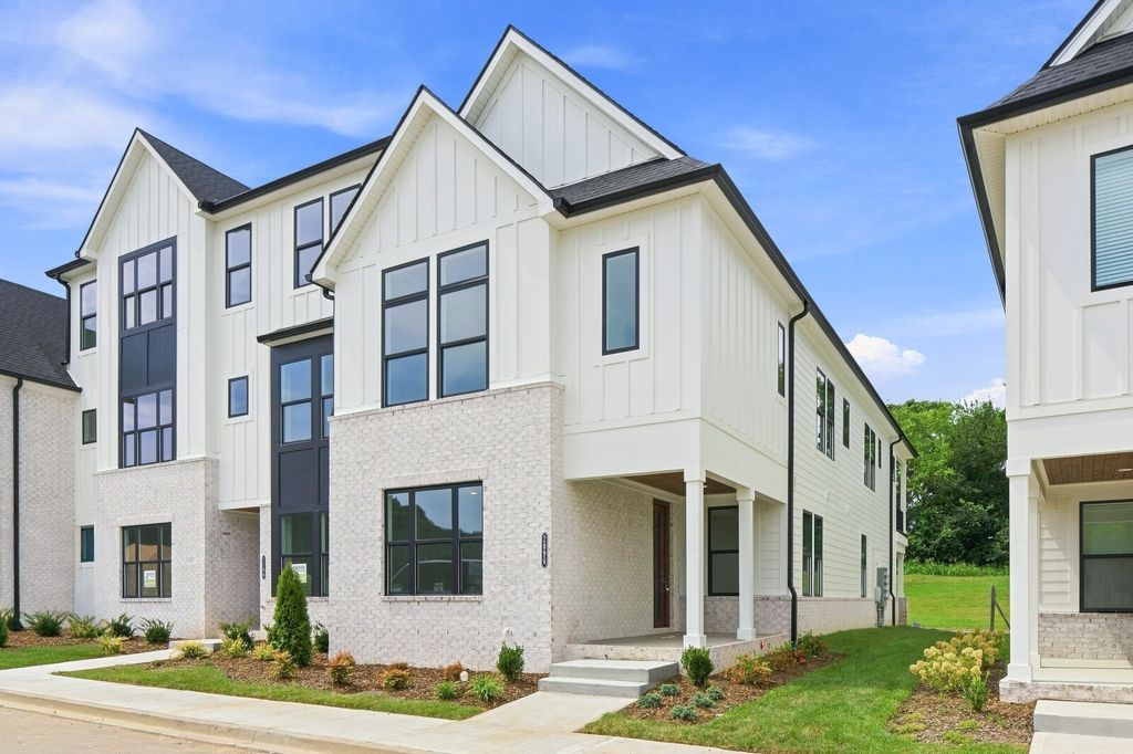 2093 Conductor Ln, Thompsons Station