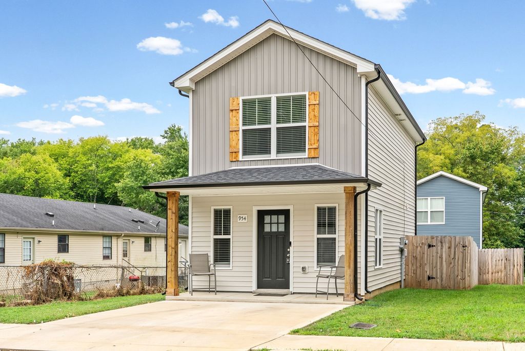 954 Richardson St, Clarksville